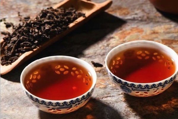 106 tea expert.su 2 pialy s puerom