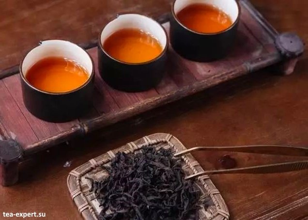 Цвет чая Да Хун Пао при правильном заваривании